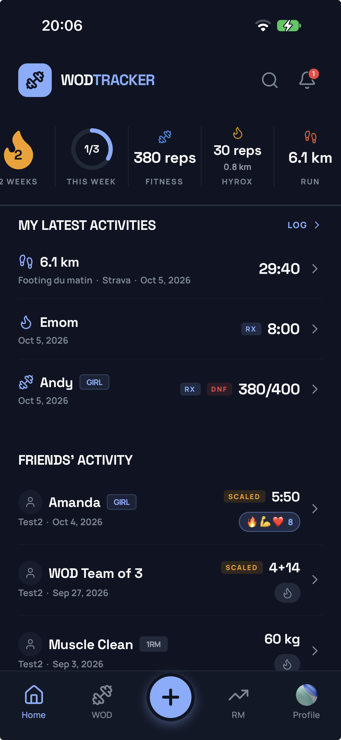 WOD Tracker home screen showing recent activities and friends’ workouts